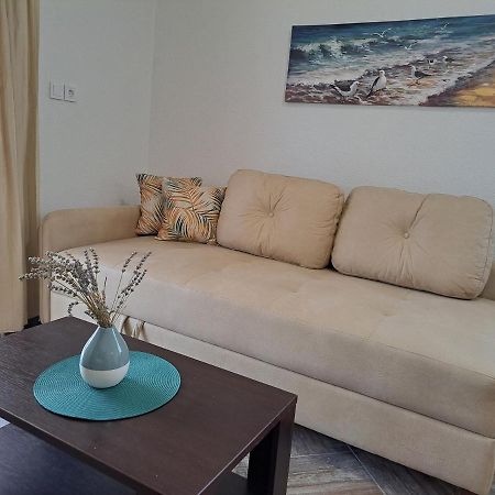 Dk Apartments Krasici 蒂瓦特 外观 照片