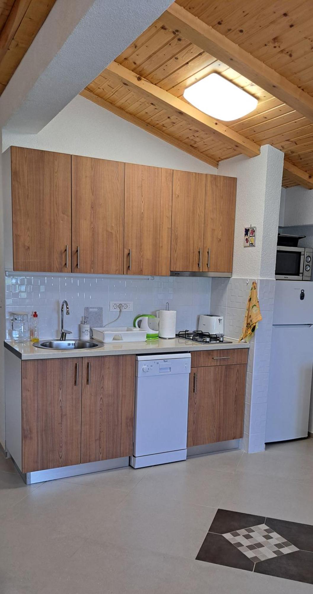 Dk Apartments Krasici 蒂瓦特 外观 照片